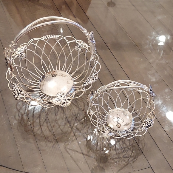 Godinger Silver Grape Leaf Wire Baskets - Picture 1 of 7